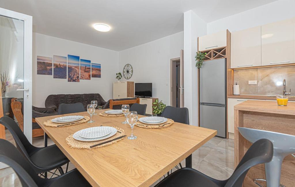 Holiday Home Gveric Водице Экстерьер фото